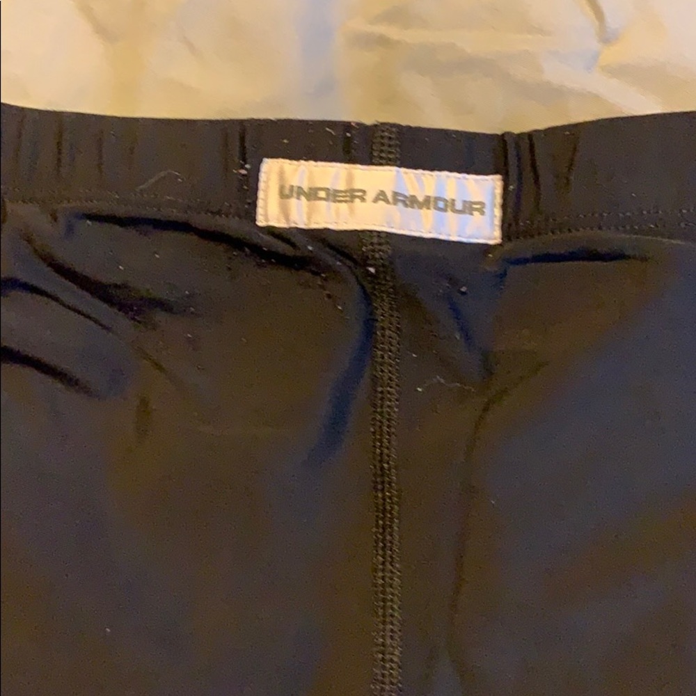 Under armour compression shorts - Picture 4 of 5